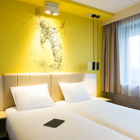 Ibis Styles 3*