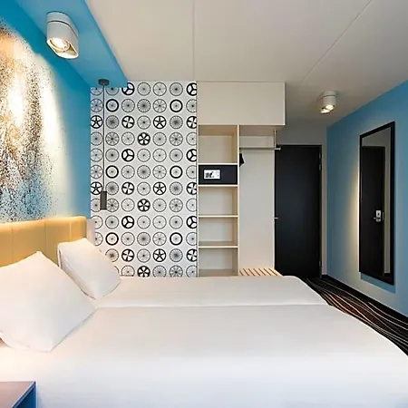 Ibis Styles 3*