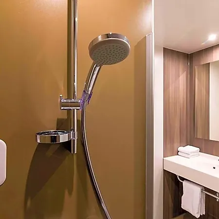 Ibis Styles מלון 3*