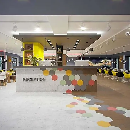 Ibis Styles 3*