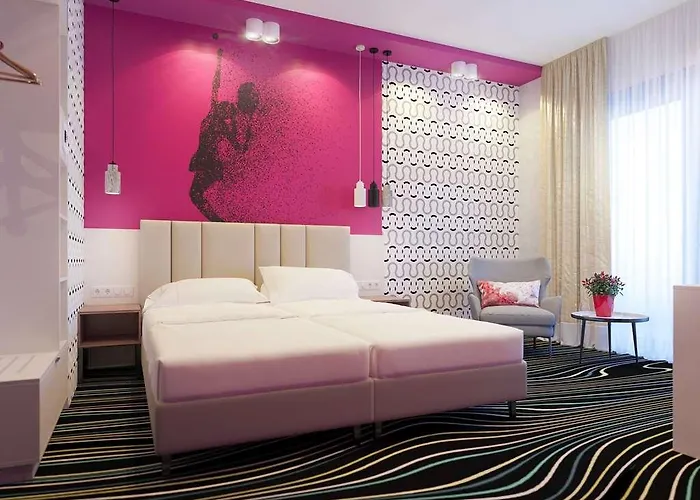 ホテル Ibis Styles 3*