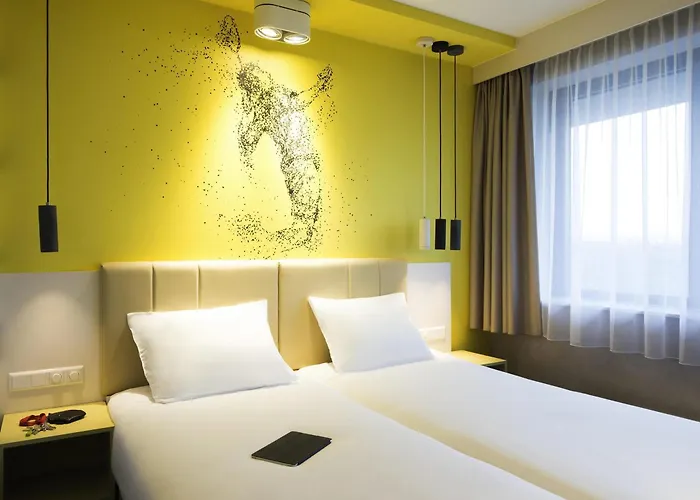 ホテル Ibis Styles 3*